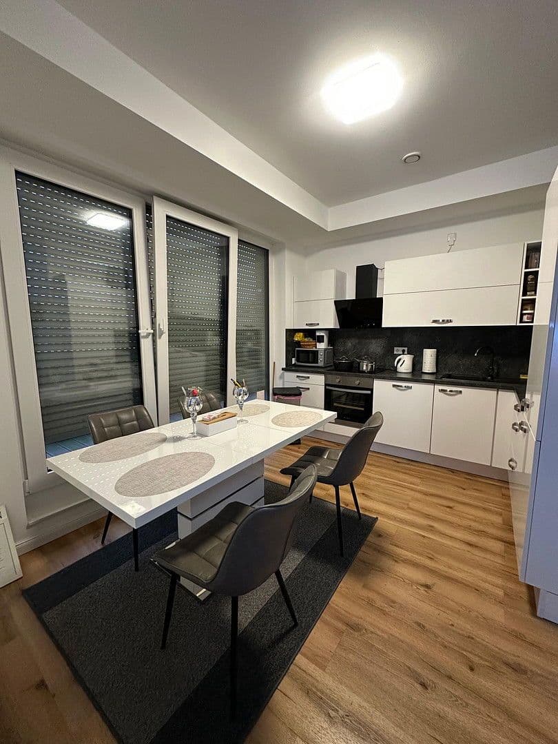 4 bedroom flat to rent, 132 m², Prinz-Ferdiand-Str. 144, Krefeld, North Rhine-Westphalia 4 bedroom flat to rent, 132 m², Prinz-Ferdiand-Str. 144, Krefeld, North Rhine-Westphalia