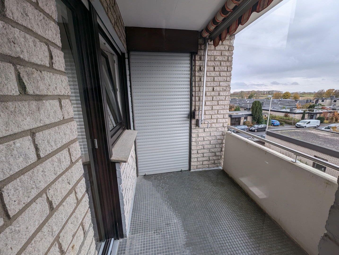 3 bedroom flat to rent, 72 m², Von-Leibniz-Str. 14, Erftstadt, North Rhine-Westphalia 3 bedroom flat to rent, 72 m², Von-Leibniz-Str. 14, Erftstadt, North Rhine-Westphalia