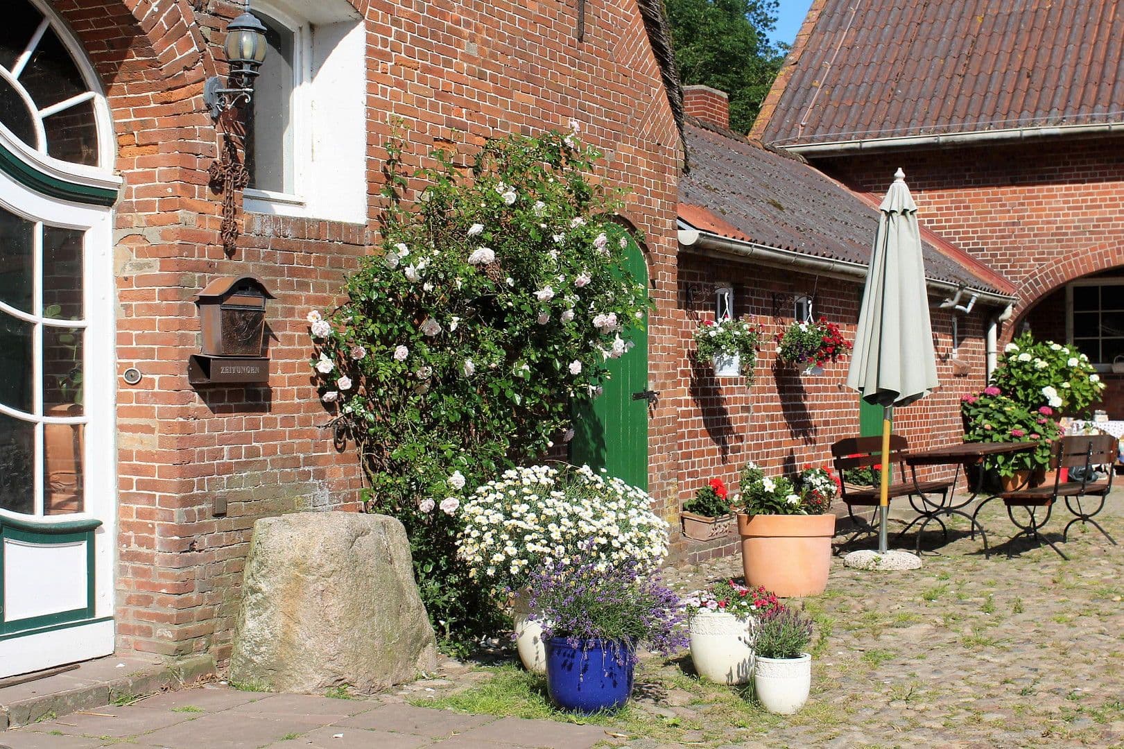 house for sale, 380 m², Domäne Hünkemann 1, Wurster Nordseeküste, Lower Saxony house for sale, 380 m², Domäne Hünkemann 1, Wurster Nordseeküste, Lower Saxony