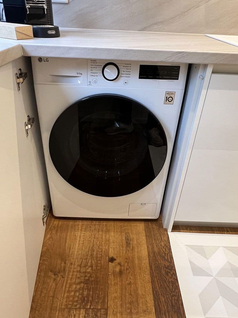 1 bedroom with open-plan kitchen flat to rent, 95 m², Rubensstraße 12, Düsseldorf, North Rhine-Westphalia 1 bedroom with open-plan kitchen flat to rent, 95 m², Rubensstraße 12, Düsseldorf, North Rhine-Westphalia