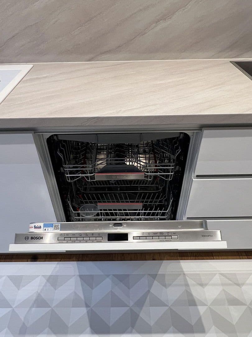 1 bedroom with open-plan kitchen flat to rent, 95 m², Rubensstraße 12, Düsseldorf, North Rhine-Westphalia 1 bedroom with open-plan kitchen flat to rent, 95 m², Rubensstraße 12, Düsseldorf, North Rhine-Westphalia