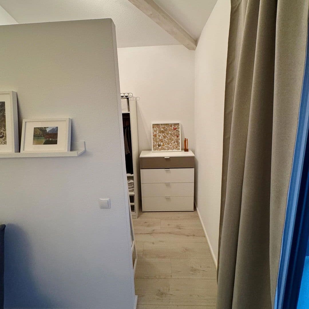 3 bedroom flat to rent, 100 m², Edenkoben, Rhineland-Palatinate 3 bedroom flat to rent, 100 m², Edenkoben, Rhineland-Palatinate