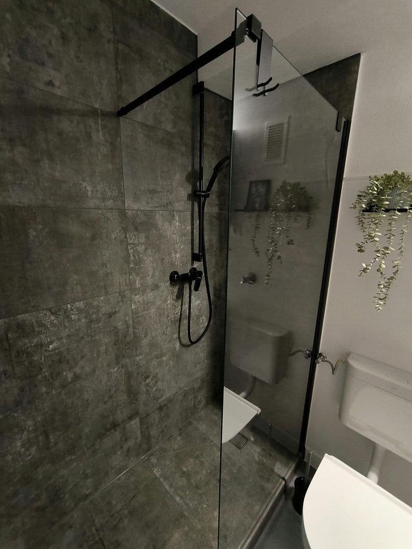 1 bedroom flat to rent, 44 m², Hubertusweg, Neuss, North Rhine-Westphalia 1 bedroom flat to rent, 44 m², Hubertusweg, Neuss, North Rhine-Westphalia