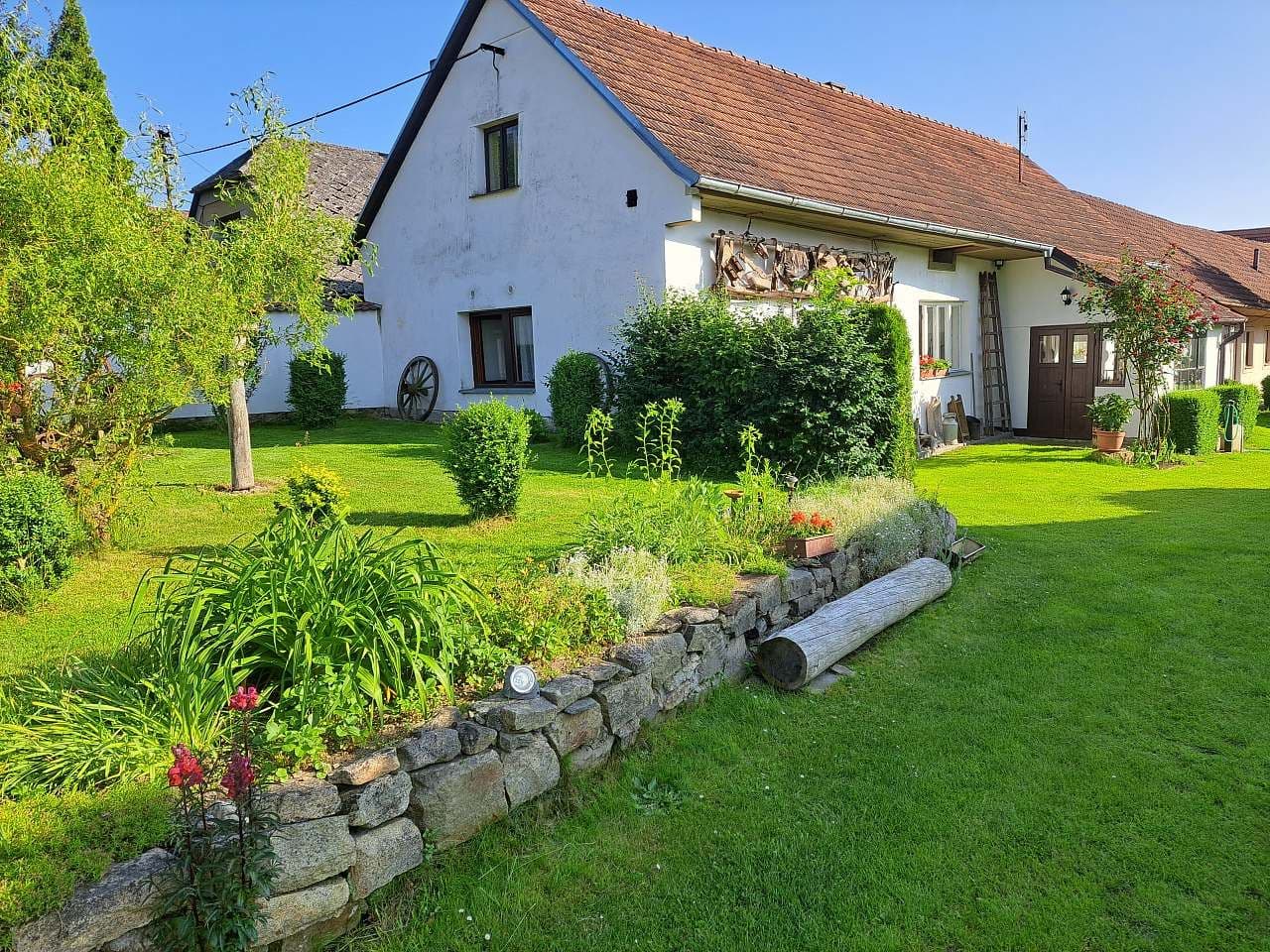 recreational property to rent, 0 m², Pluhův Žďár, Jihočeský Region recreational property to rent, 0 m², Pluhův Žďár, Jihočeský Region