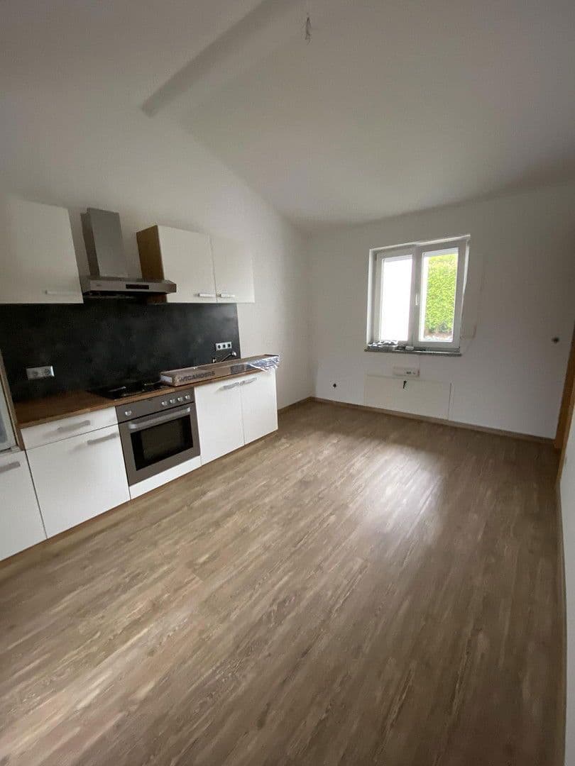 house to rent, 170 m², Adlkofen, Bavaria house to rent, 170 m², Adlkofen, Bavaria