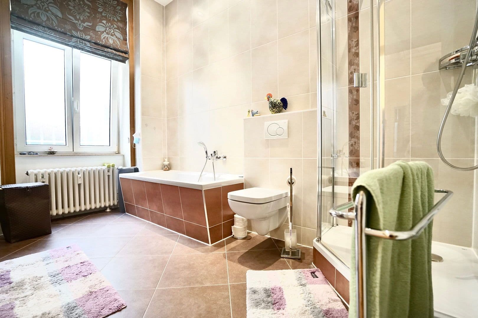 2 bedroom with open-plan kitchen flat to rent, 109 m², Wiesbaden, Hesse 2 bedroom with open-plan kitchen flat to rent, 109 m², Wiesbaden, Hesse