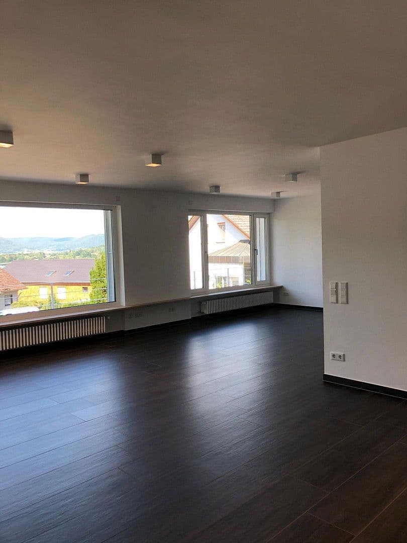 house to rent, 300 m², Bürgstadt, Bavaria house to rent, 300 m², Bürgstadt, Bavaria