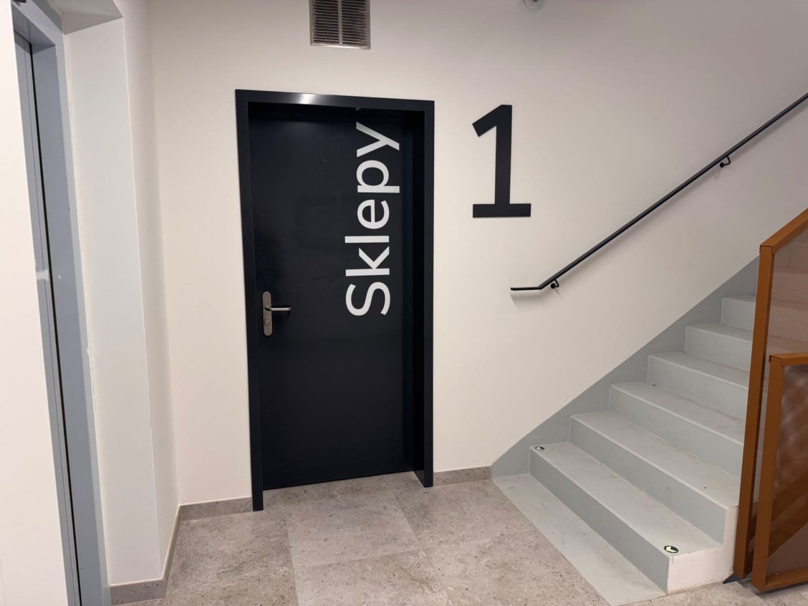 non-residential property for sale, 15 m², Boloňská, Prague, Prague non-residential property for sale, 15 m², Boloňská, Prague, Prague