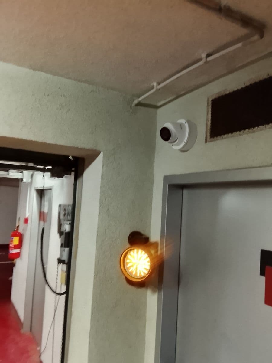 garage to rent, 15 m², Pelušková, Prague, Prague garage to rent, 15 m², Pelušková, Prague, Prague