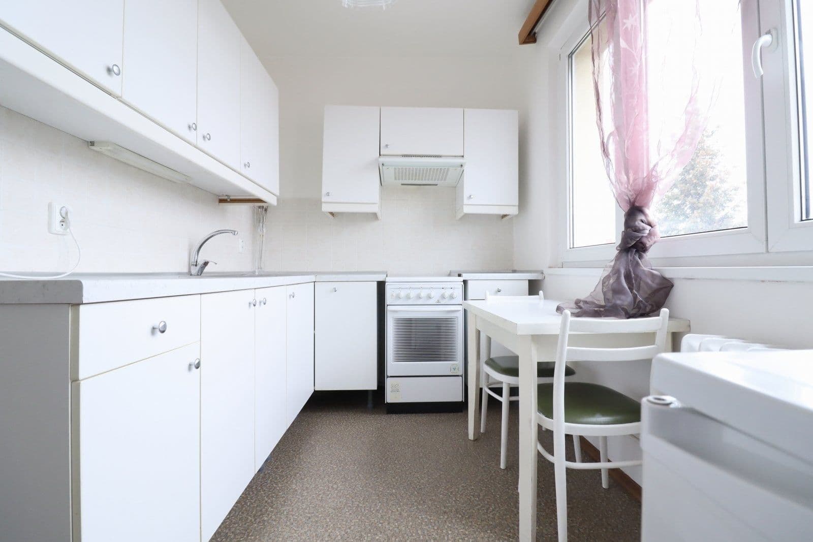 2 bedroom flat to rent, 54 m², Kamerunská, Prague, Prague 2 bedroom flat to rent, 54 m², Kamerunská, Prague, Prague