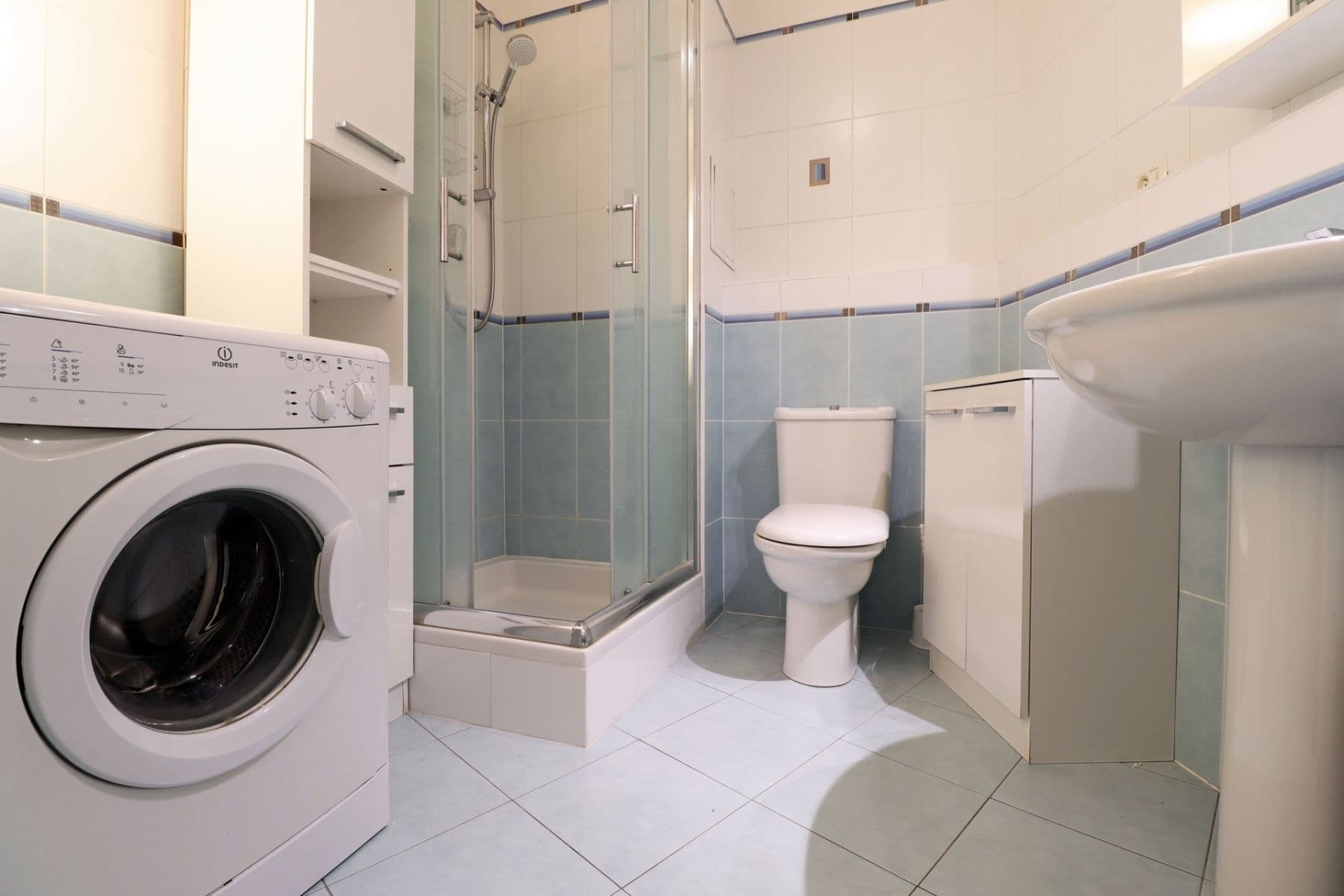 2 bedroom with open-plan kitchen flat to rent, 80 m², Paťanka, Prague, Prague 2 bedroom with open-plan kitchen flat to rent, 80 m², Paťanka, Prague, Prague