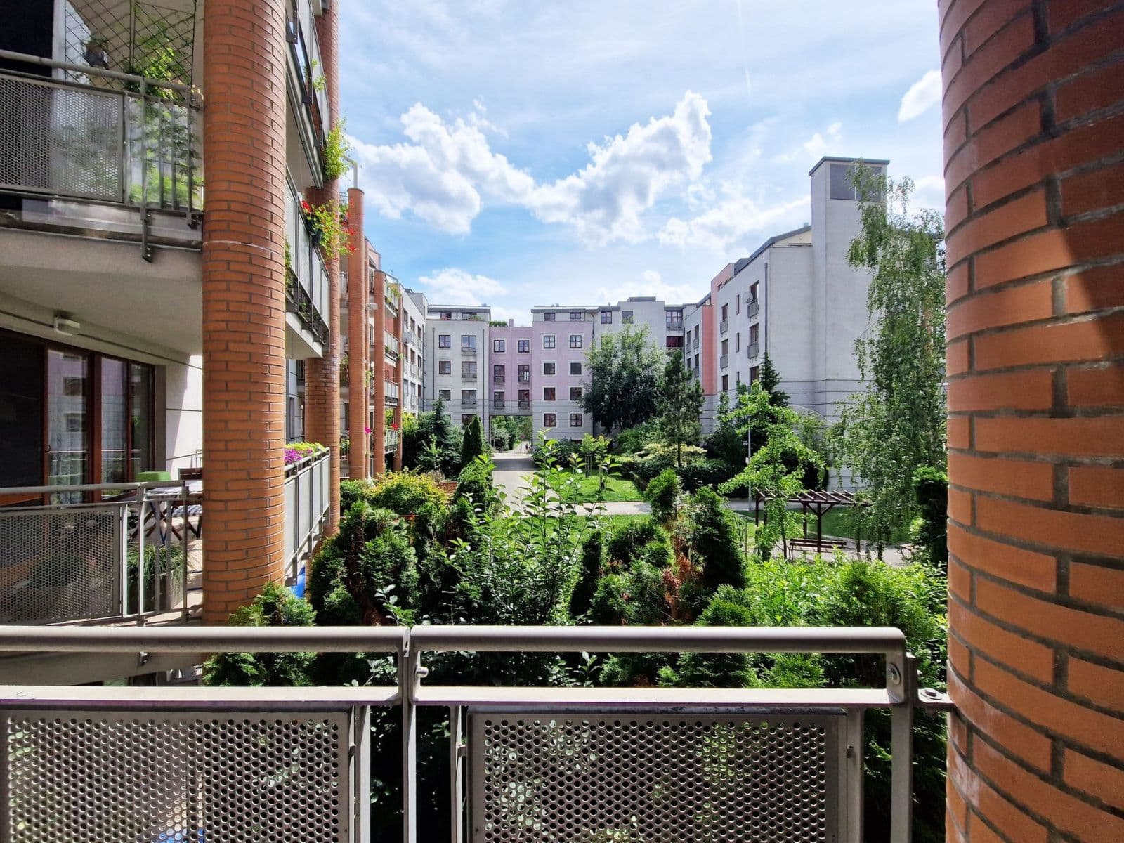 2 bedroom with open-plan kitchen flat to rent, 80 m², Paťanka, Prague, Prague 2 bedroom with open-plan kitchen flat to rent, 80 m², Paťanka, Prague, Prague