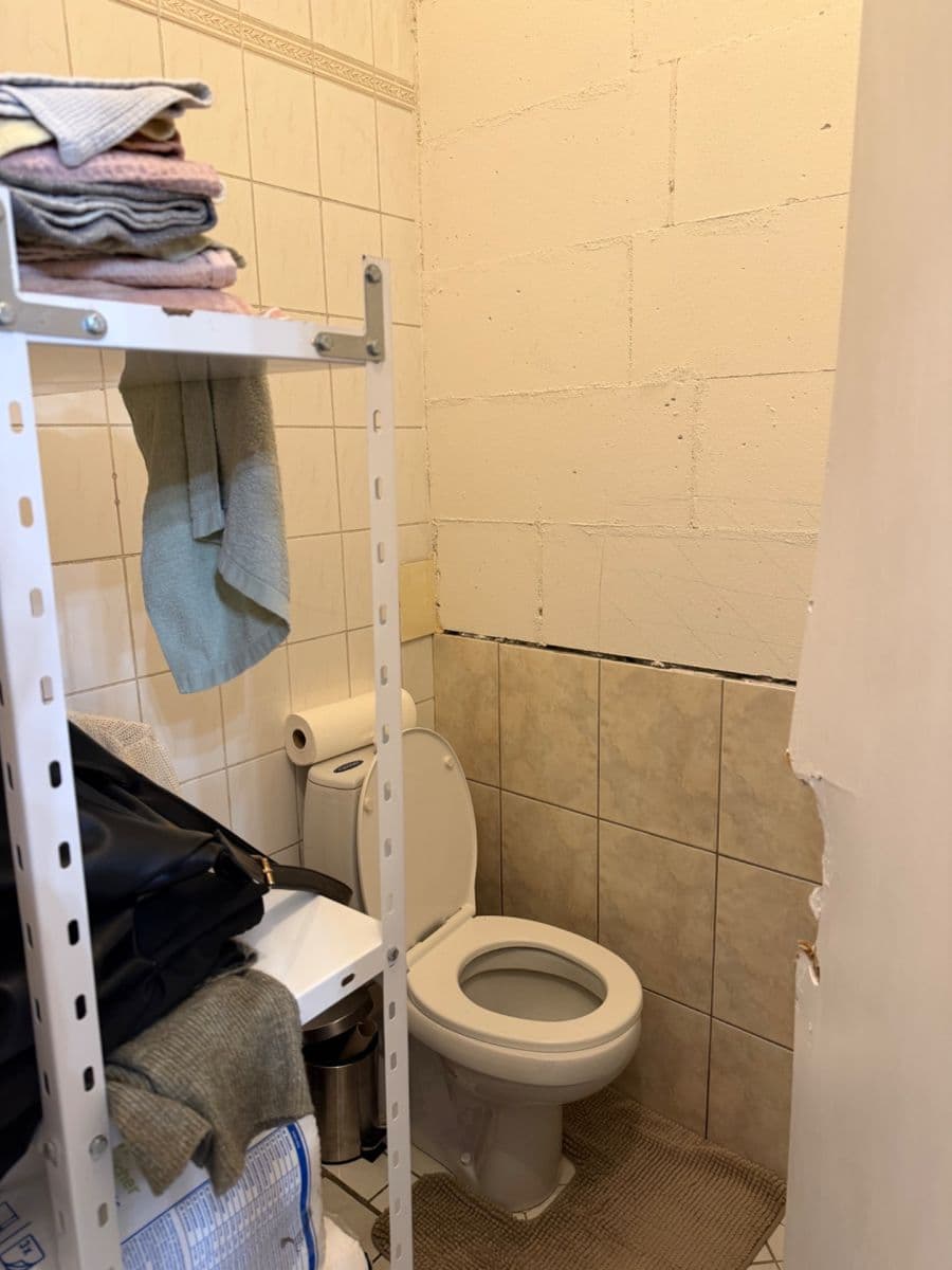 non-residential property to rent, 26 m², Záhřebská, Prague, Prague non-residential property to rent, 26 m², Záhřebská, Prague, Prague