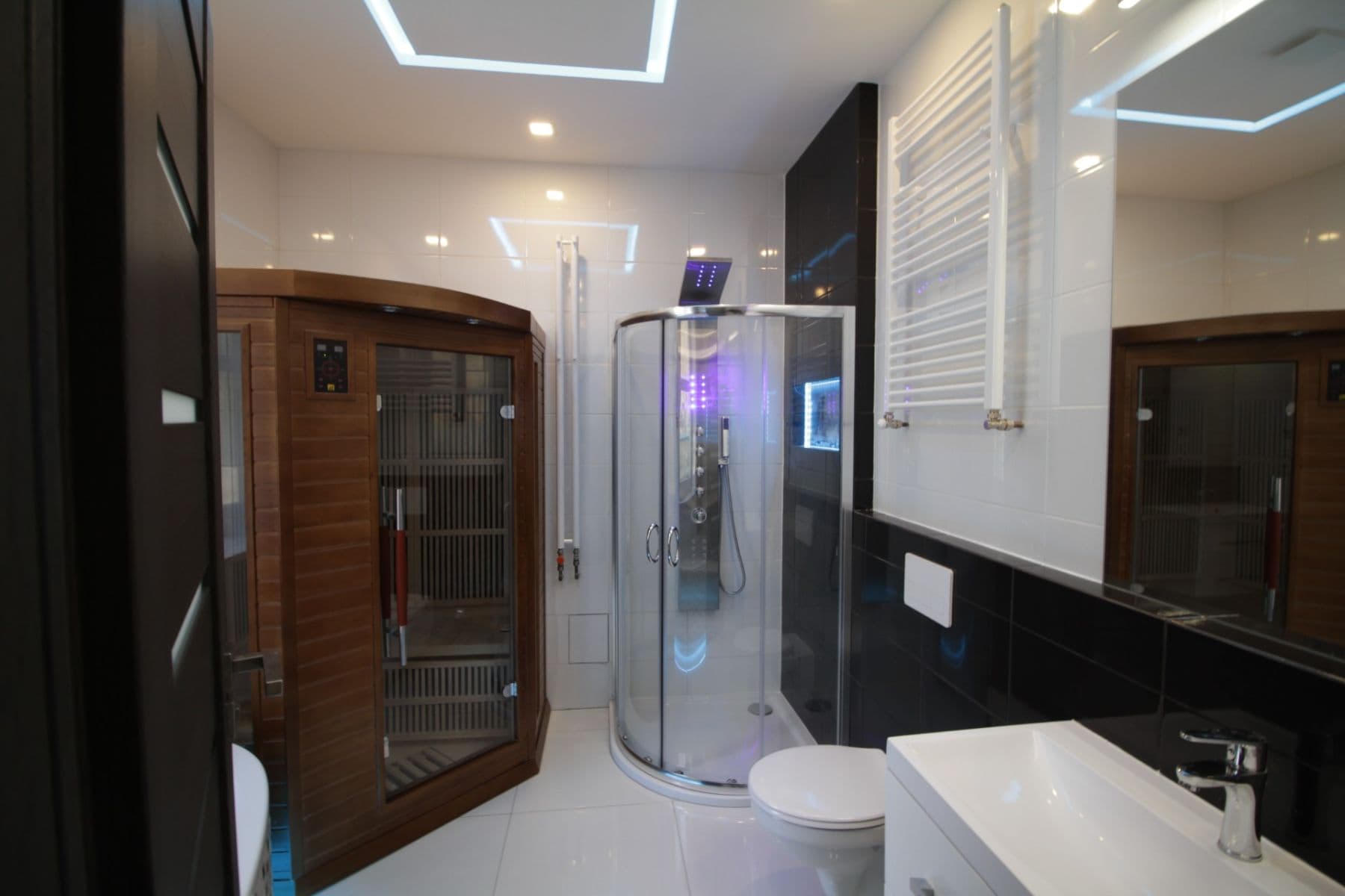 3 bedroom with open-plan kitchen flat to rent, 107 m², Plzeňská, Prague, Prague 3 bedroom with open-plan kitchen flat to rent, 107 m², Plzeňská, Prague, Prague