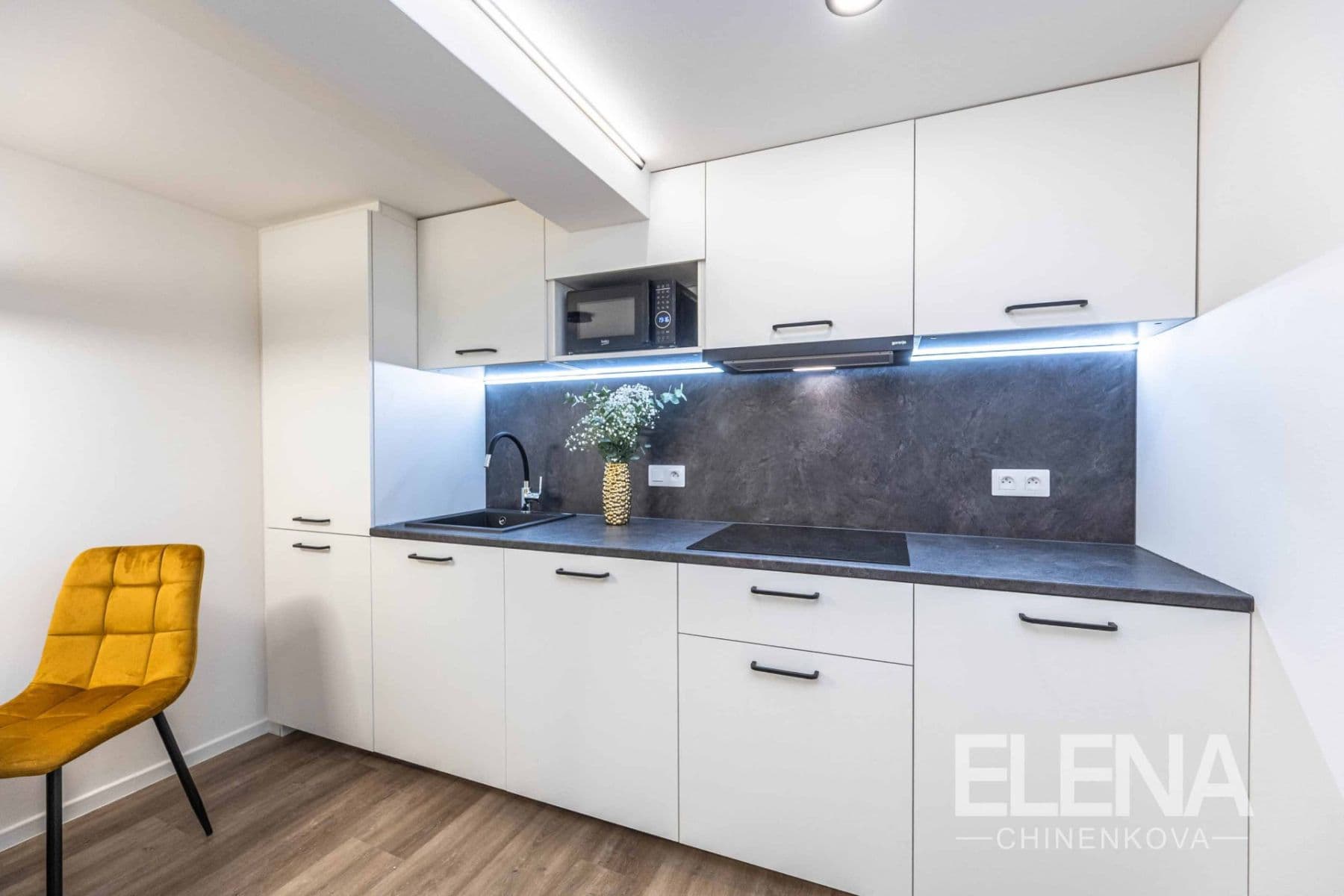 1 bedroom with open-plan kitchen flat for sale, 43 m², Veleslavínská, Prague, Prague 1 bedroom with open-plan kitchen flat for sale, 43 m², Veleslavínská, Prague, Prague