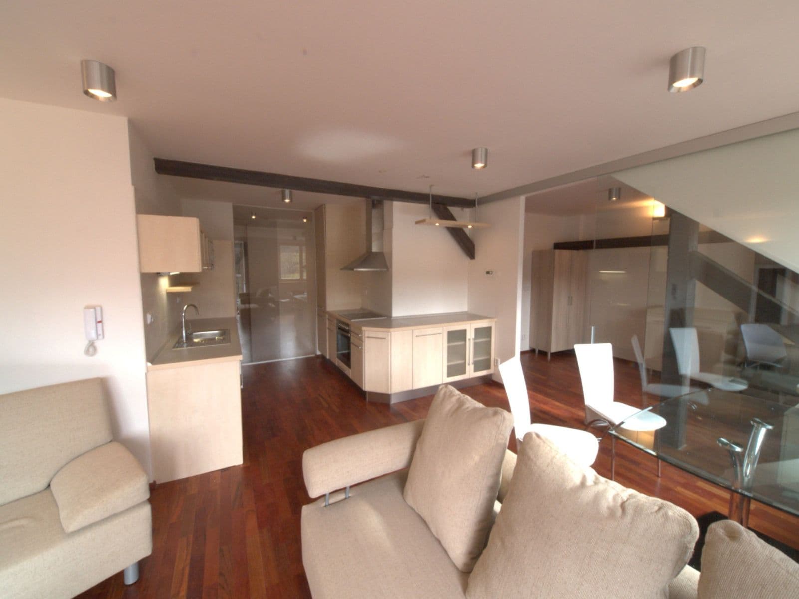 3 bedroom with open-plan kitchen flat to rent, 77 m², Nad Závěrkou, Prague, Prague 3 bedroom with open-plan kitchen flat to rent, 77 m², Nad Závěrkou, Prague, Prague