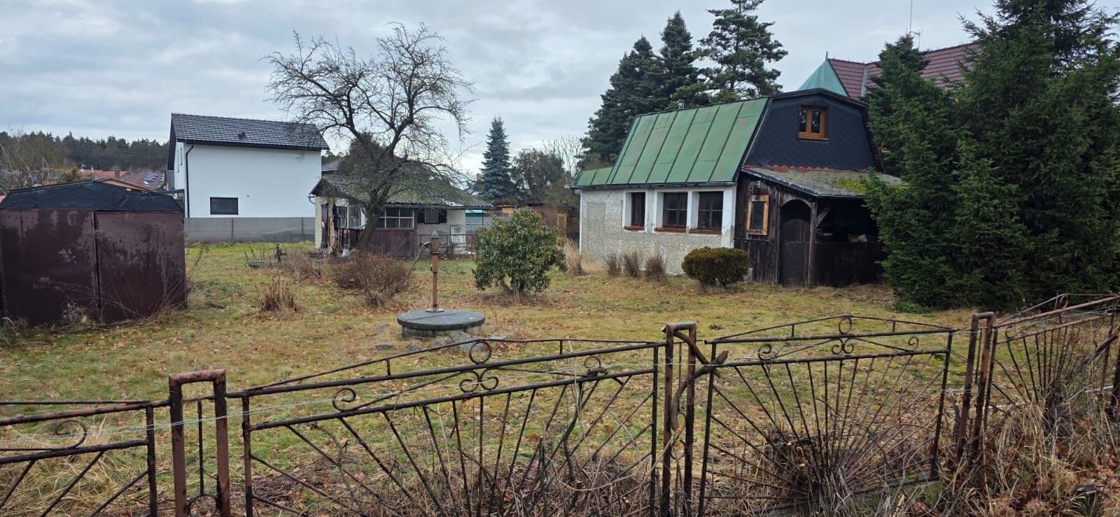 plot for sale, 1,000 m², Louňovice, Středočeský Region plot for sale, 1,000 m², Louňovice, Středočeský Region