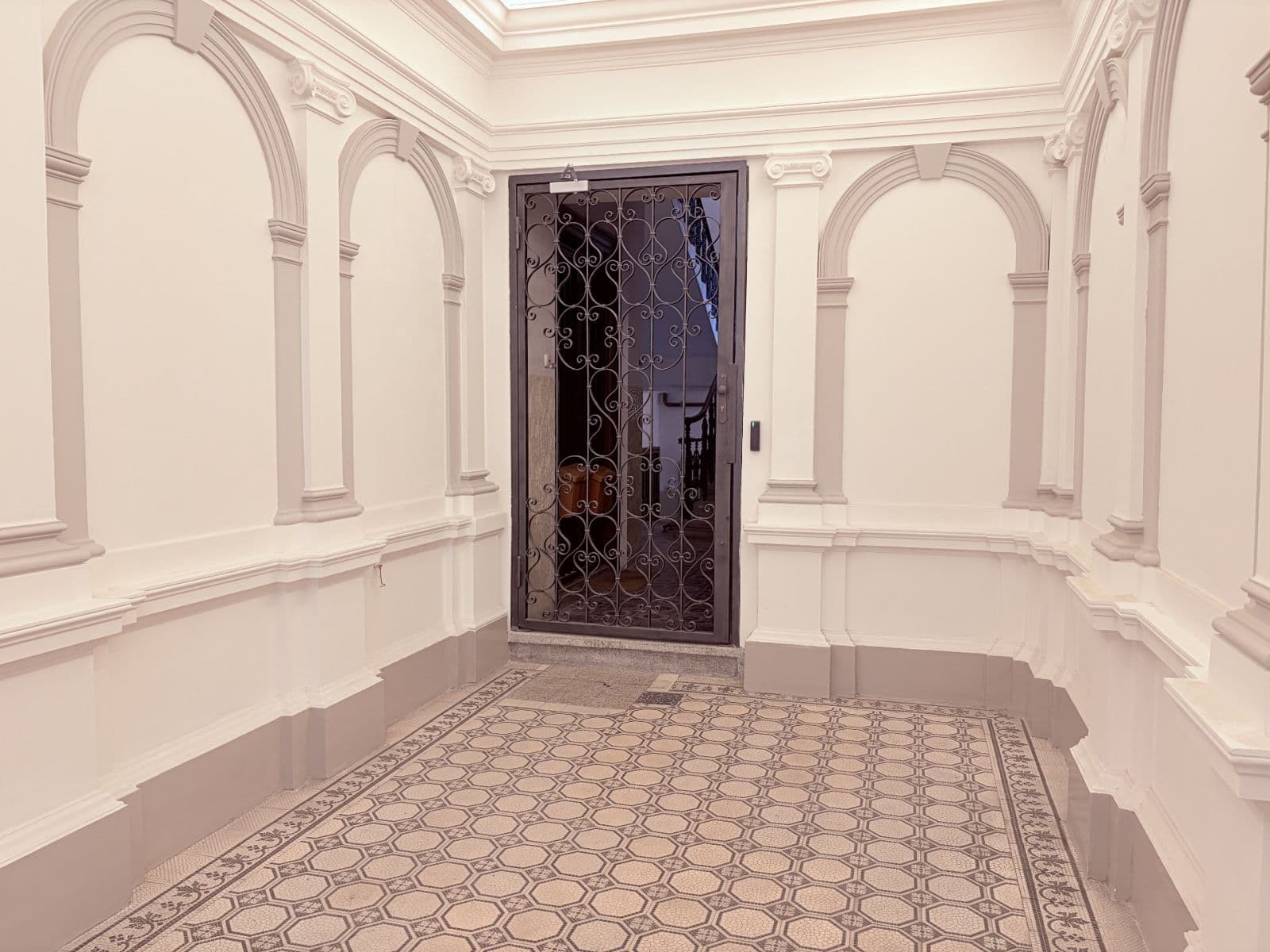 Studio flat for sale, 38 m², Varšavská, Prague, Prague Studio flat for sale, 38 m², Varšavská, Prague, Prague