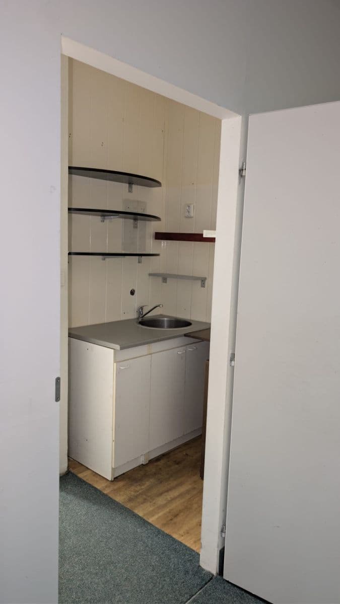 non-residential property to rent, 43 m², Antonína Dvořáka, Dobříš, Středočeský Region non-residential property to rent, 43 m², Antonína Dvořáka, Dobříš, Středočeský Region