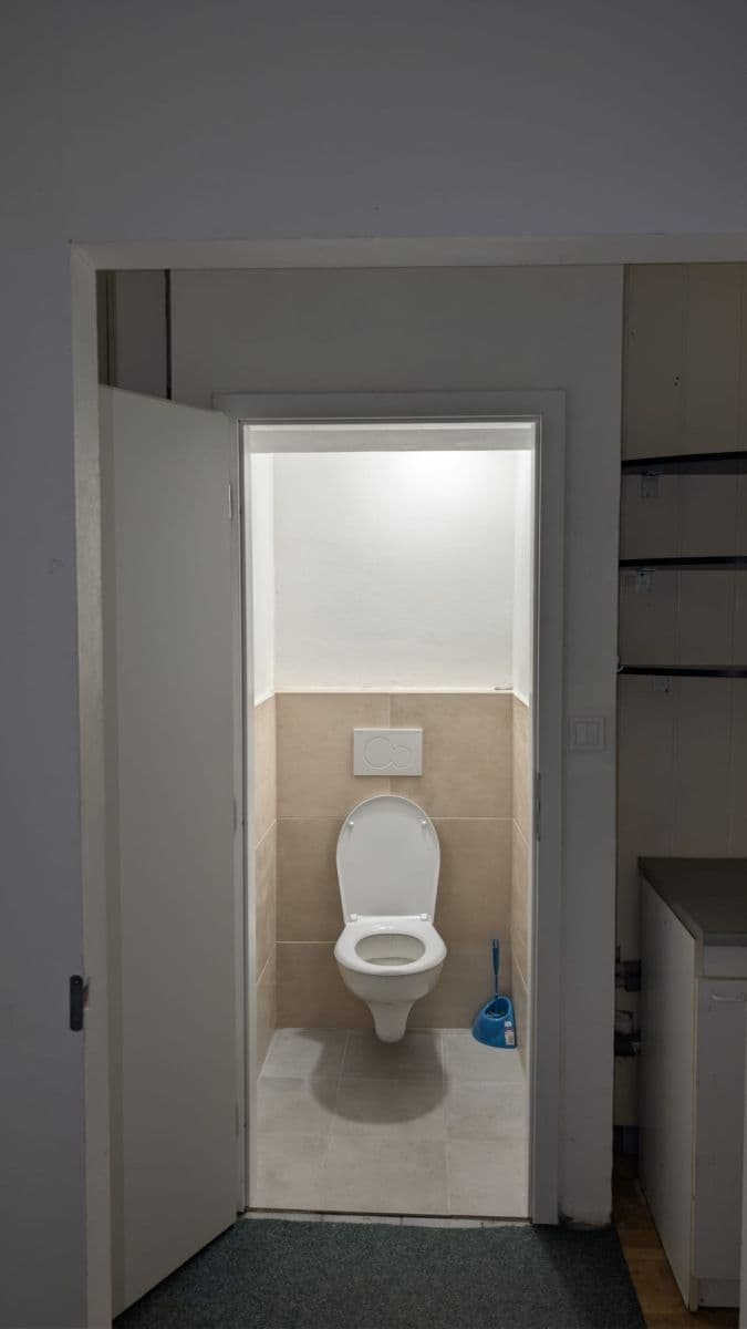 non-residential property to rent, 43 m², Antonína Dvořáka, Dobříš, Středočeský Region non-residential property to rent, 43 m², Antonína Dvořáka, Dobříš, Středočeský Region