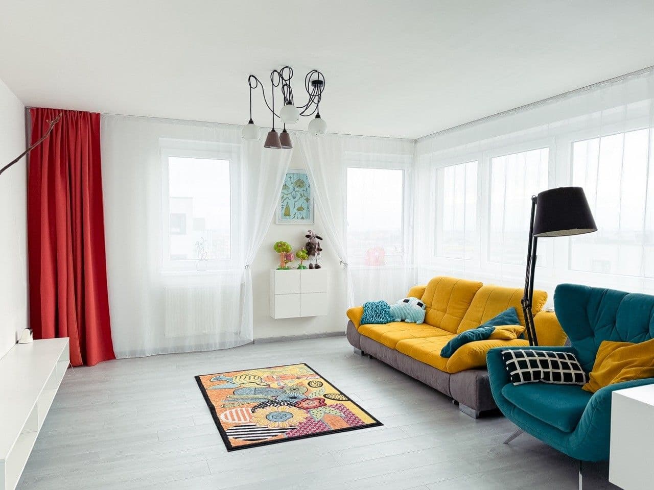 3 bedroom with open-plan kitchen flat to rent, 122 m², náměstí Junkových, Prague, Prague 3 bedroom with open-plan kitchen flat to rent, 122 m², náměstí Junkových, Prague, Prague