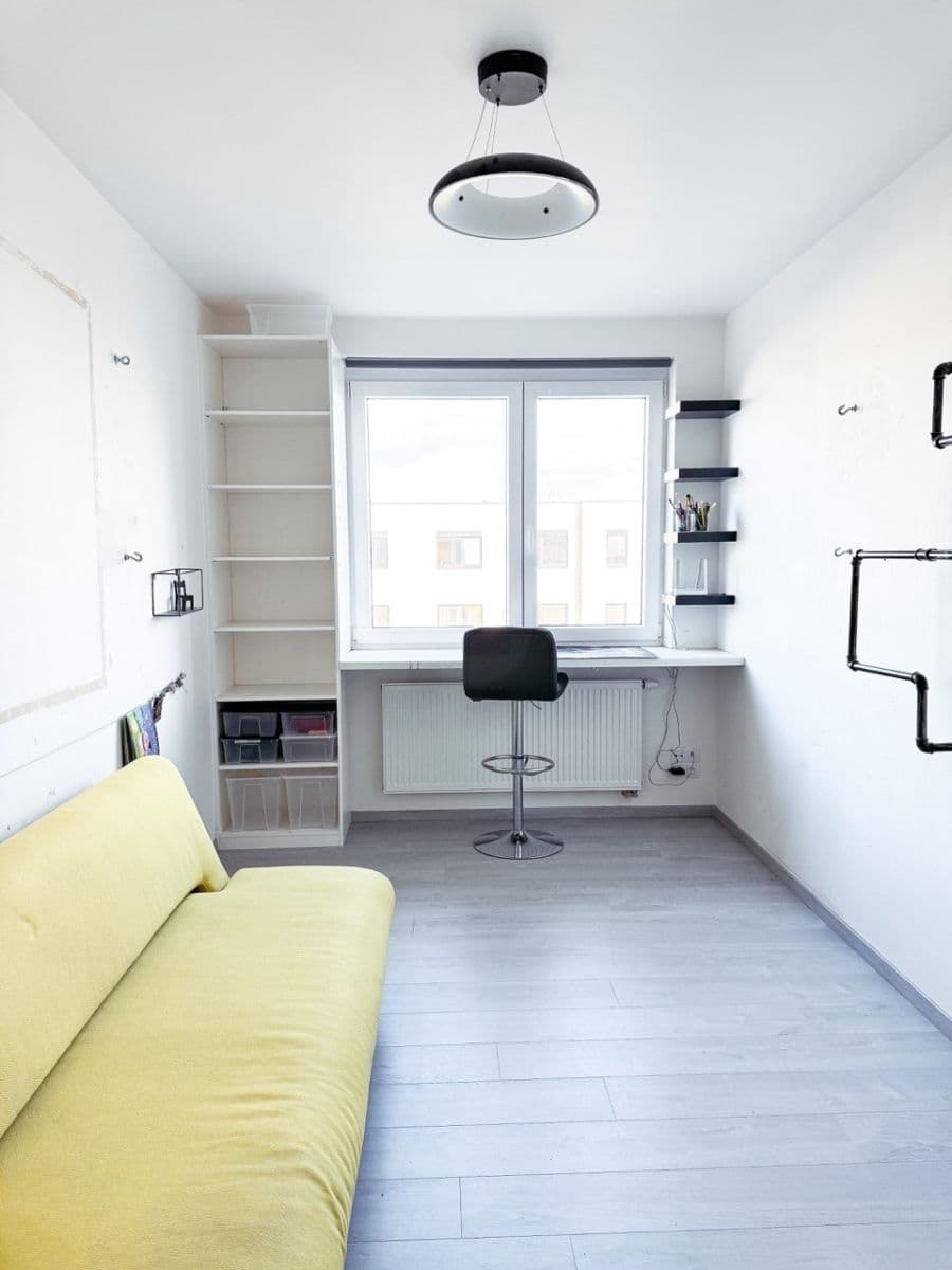 3 bedroom with open-plan kitchen flat to rent, 122 m², náměstí Junkových, Prague, Prague 3 bedroom with open-plan kitchen flat to rent, 122 m², náměstí Junkových, Prague, Prague