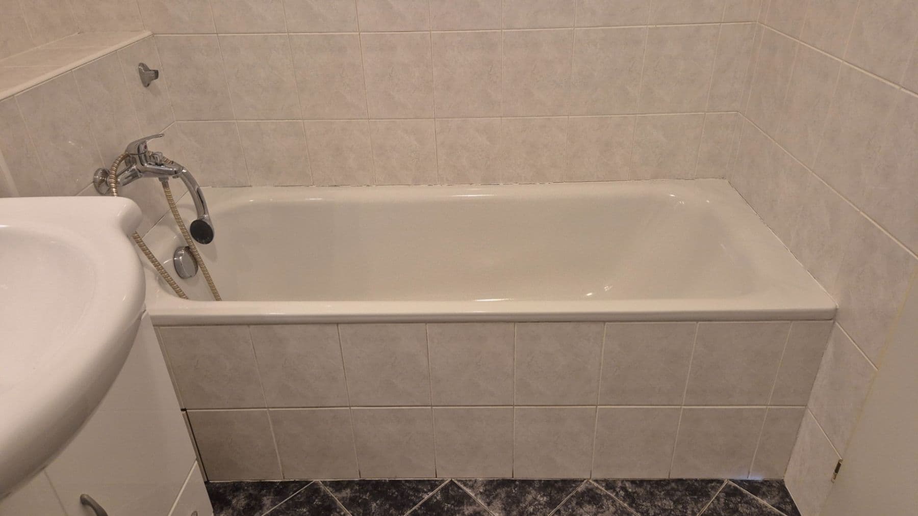 Studio flat for sale, 40 m², Hnězdenská, Prague, Prague Studio flat for sale, 40 m², Hnězdenská, Prague, Prague