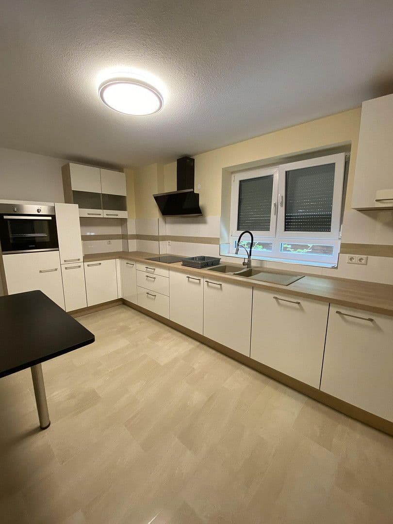 3 bedroom flat to rent, 95 m², Wiesbaden, Hesse 3 bedroom flat to rent, 95 m², Wiesbaden, Hesse