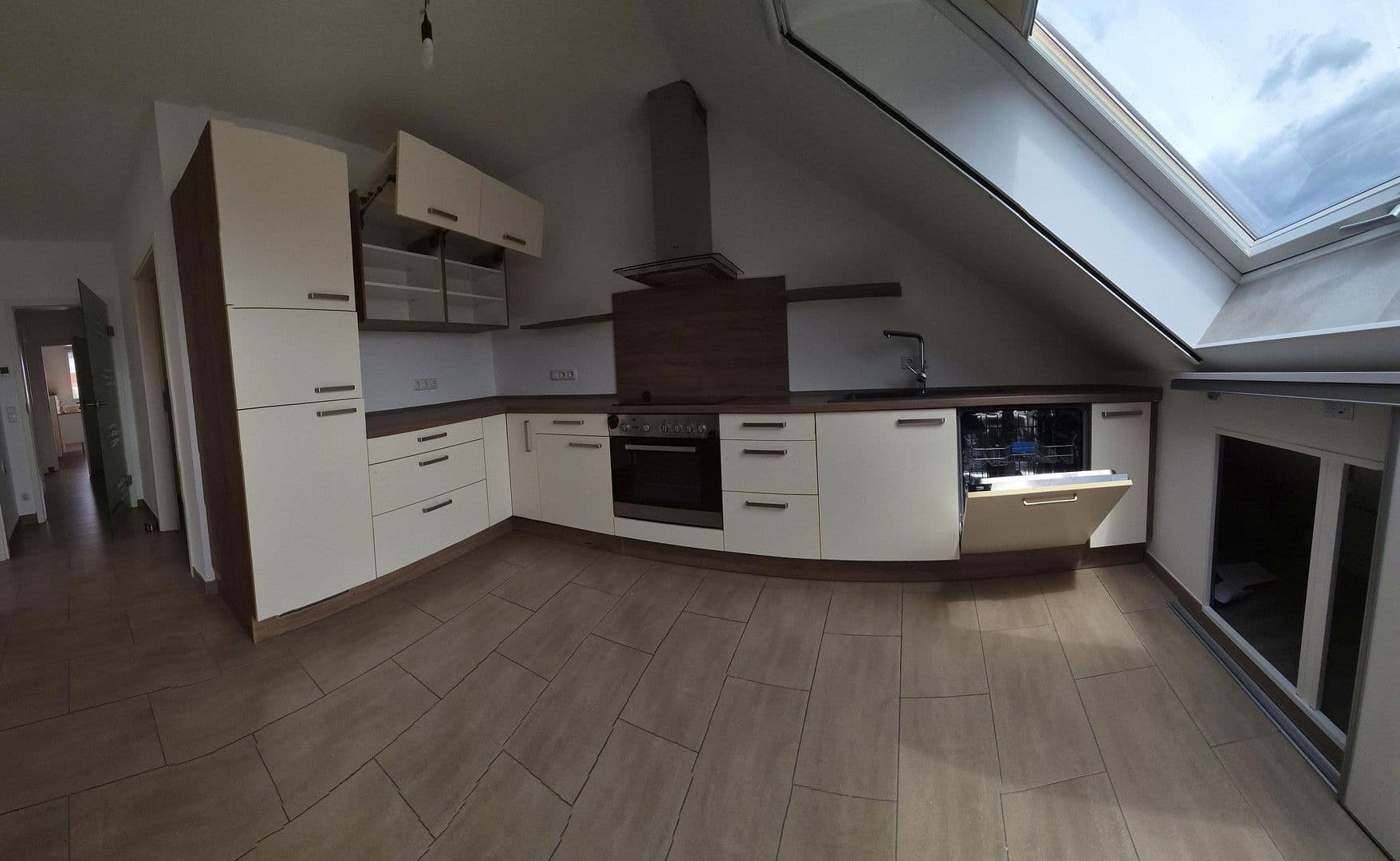 3 bedroom flat to rent, 70 m², Kleinostheim, Bavaria 3 bedroom flat to rent, 70 m², Kleinostheim, Bavaria