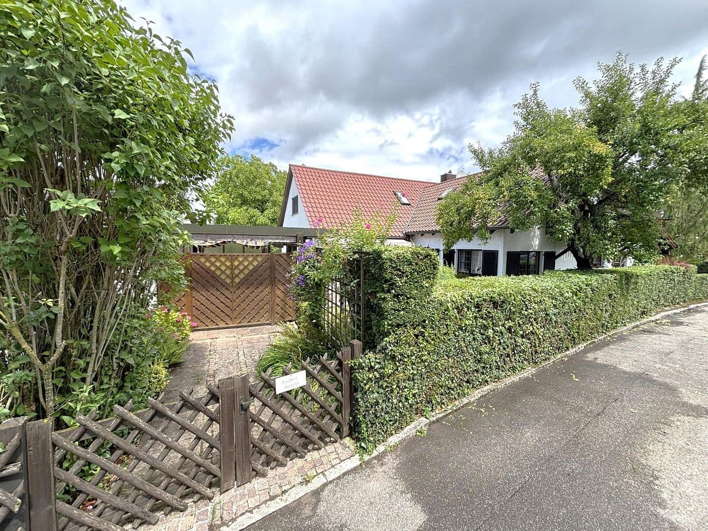 house for sale, 197 m², Böblingen, Baden-Württemberg house for sale, 197 m², Böblingen, Baden-Württemberg