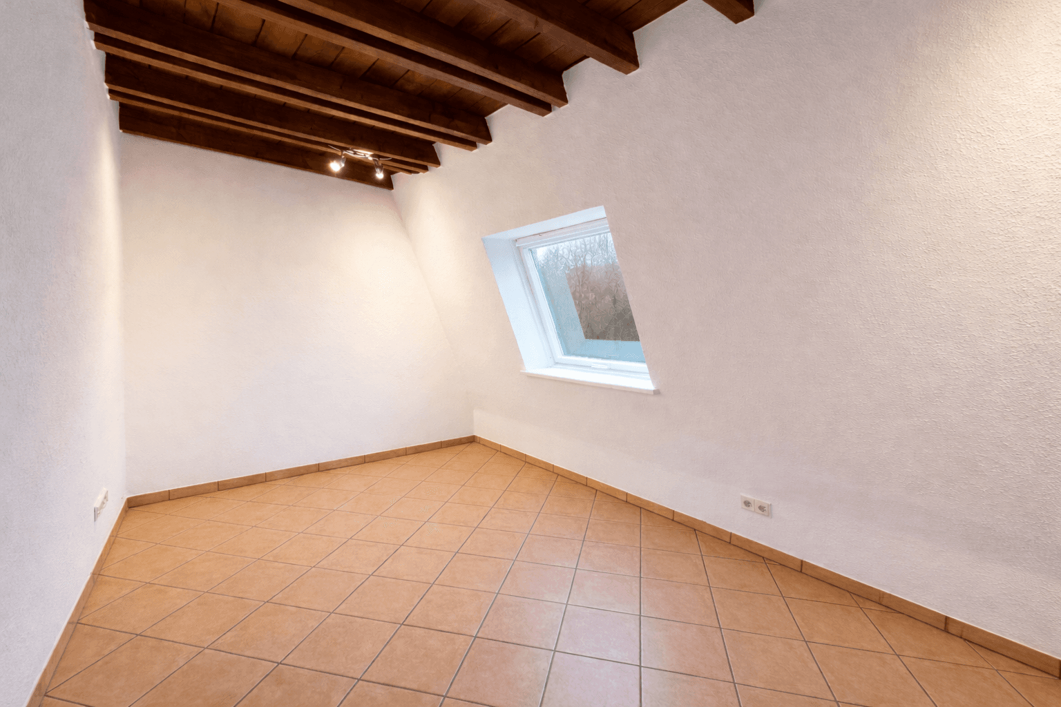 3 bedroom flat to rent, 73 m², Hüttemeisterstraße 15, Lüdenscheid, North Rhine-Westphalia 3 bedroom flat to rent, 73 m², Hüttemeisterstraße 15, Lüdenscheid, North Rhine-Westphalia