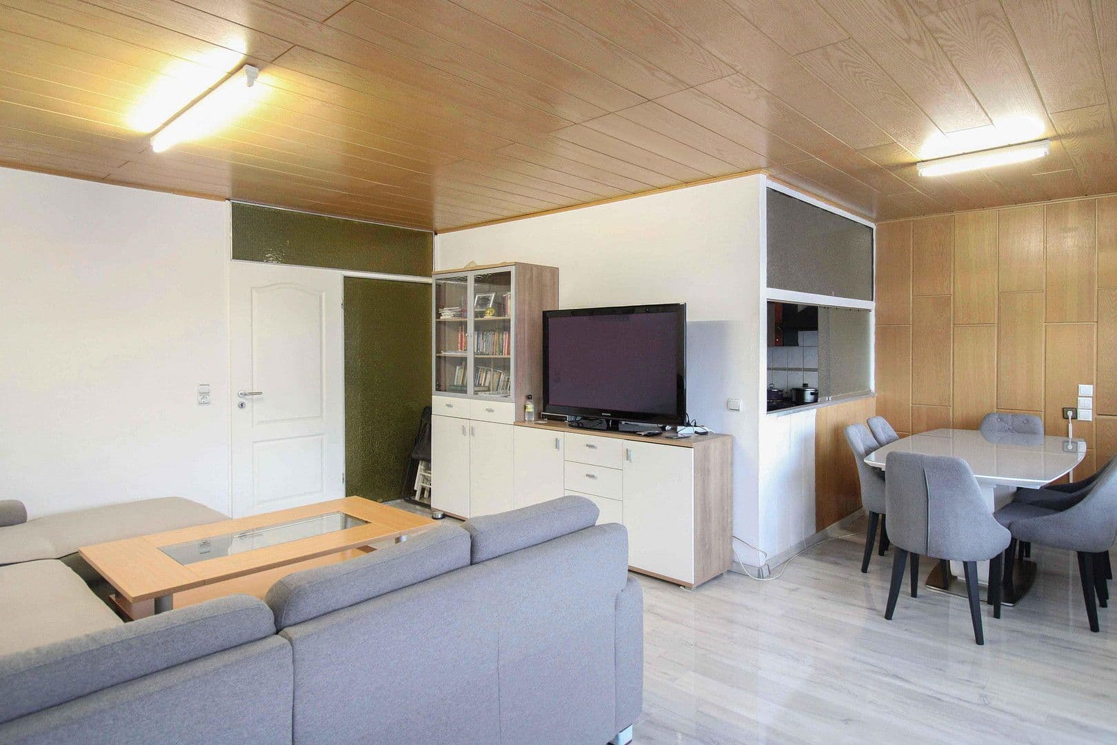 3 bedroom flat to rent, 96 m², Schwertstraße 65, Krefeld, North Rhine-Westphalia 3 bedroom flat to rent, 96 m², Schwertstraße 65, Krefeld, North Rhine-Westphalia