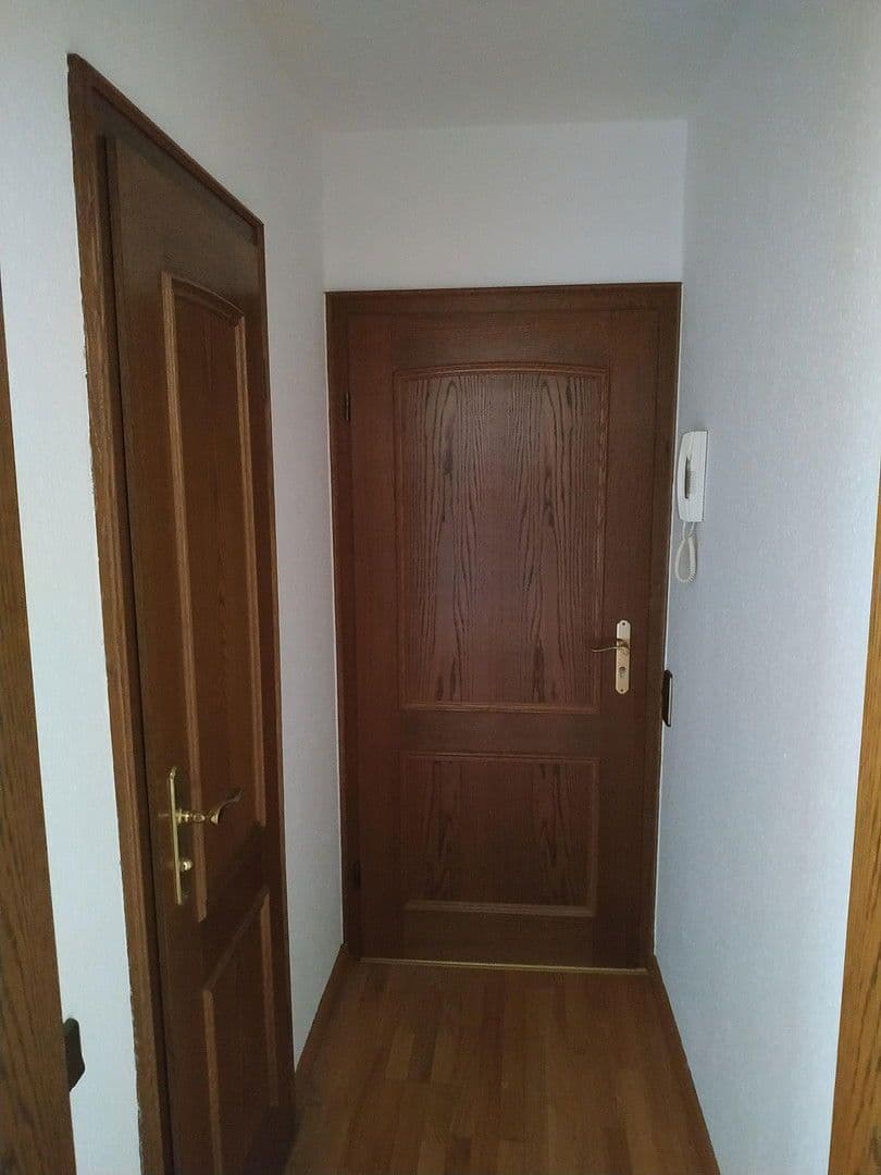 1 bedroom with open-plan kitchen flat to rent, 74 m², Krefeld, North Rhine-Westphalia 1 bedroom with open-plan kitchen flat to rent, 74 m², Krefeld, North Rhine-Westphalia