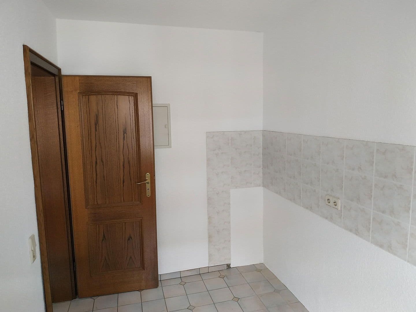 1 bedroom with open-plan kitchen flat to rent, 74 m², Krefeld, North Rhine-Westphalia 1 bedroom with open-plan kitchen flat to rent, 74 m², Krefeld, North Rhine-Westphalia