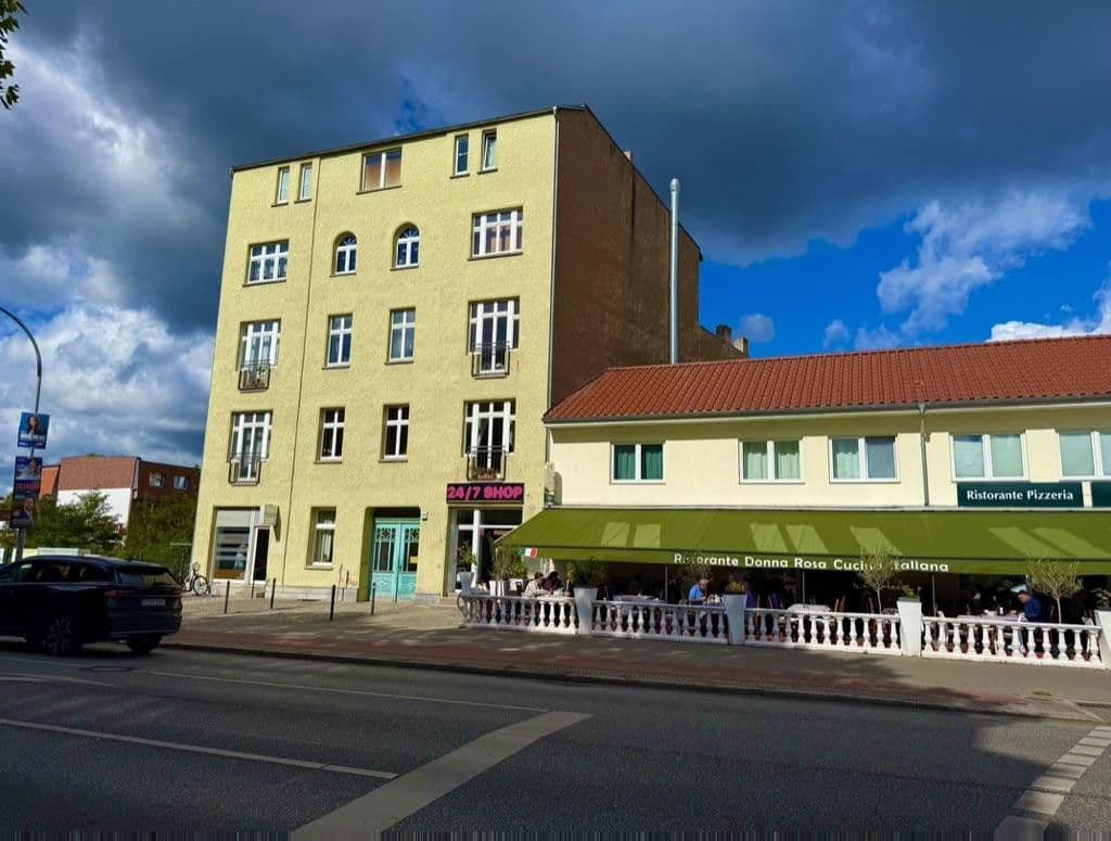 house for sale, 825 m², Oranienburg, Brandenburg house for sale, 825 m², Oranienburg, Brandenburg