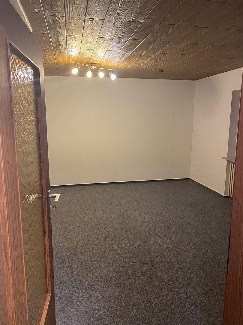 flat to rent, 30 m², Buchenweg 45, Würzburg, Bavaria flat to rent, 30 m², Buchenweg 45, Würzburg, Bavaria