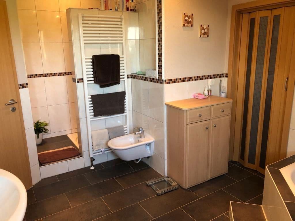 house to rent, 220 m², Einbeck, Lower Saxony house to rent, 220 m², Einbeck, Lower Saxony