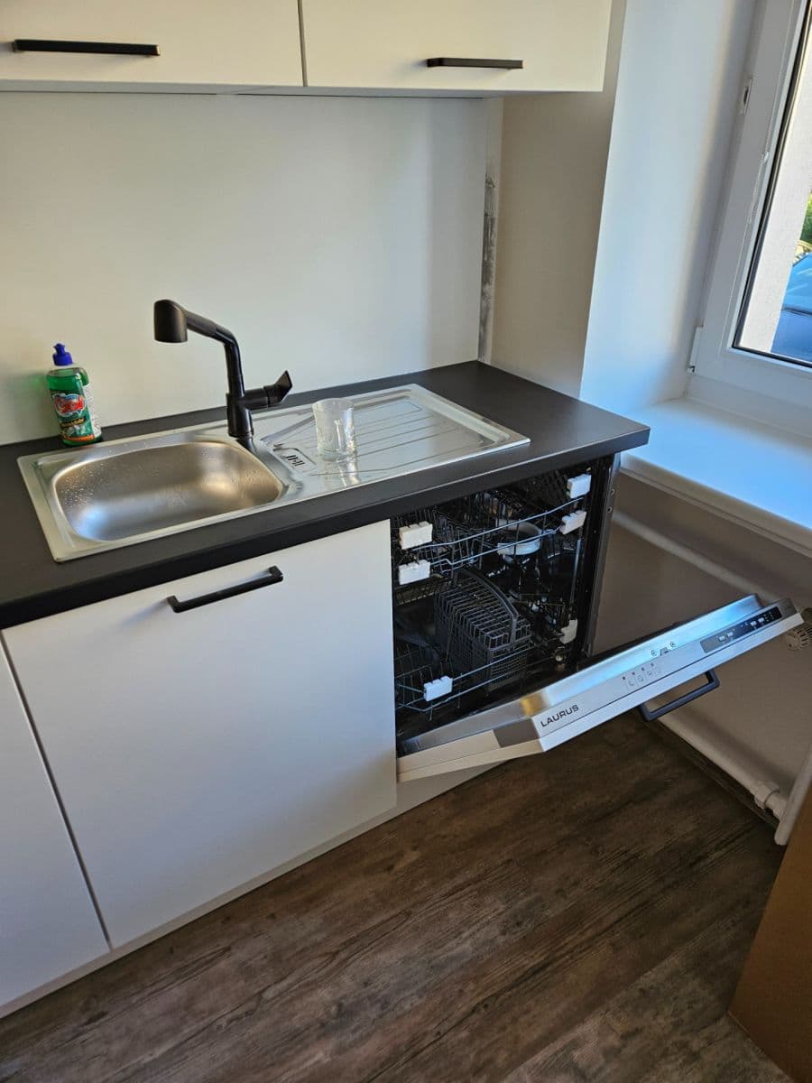 2 bedroom flat to rent, 60 m², Chládkova, Brno, Jihomoravský Region 2 bedroom flat to rent, 60 m², Chládkova, Brno, Jihomoravský Region