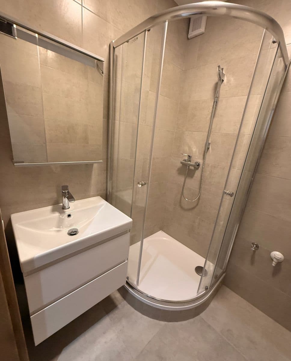 2 bedroom flat for sale, 52 m², České armády, Litoměřice, Ústecký Region 2 bedroom flat for sale, 52 m², České armády, Litoměřice, Ústecký Region