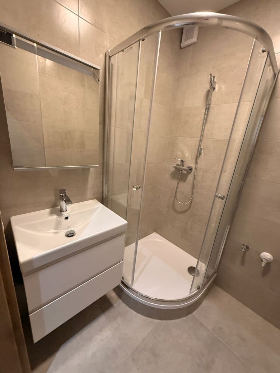 2 bedroom flat for sale, 52 m², České armády, Litoměřice, Ústecký Region 2 bedroom flat for sale, 52 m², České armády, Litoměřice, Ústecký Region