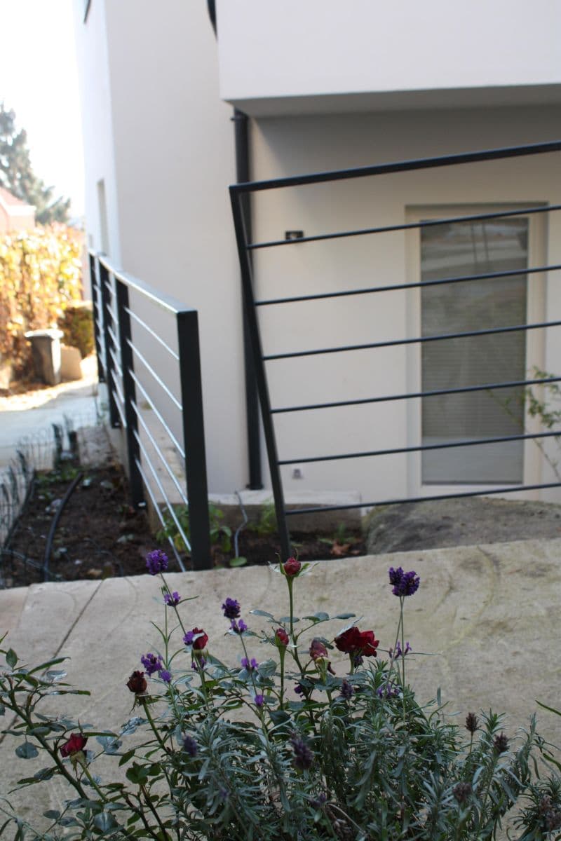 1 bedroom with open-plan kitchen flat to rent, 35 m², Ve Střešovičkách, Prague, Prague 1 bedroom with open-plan kitchen flat to rent, 35 m², Ve Střešovičkách, Prague, Prague