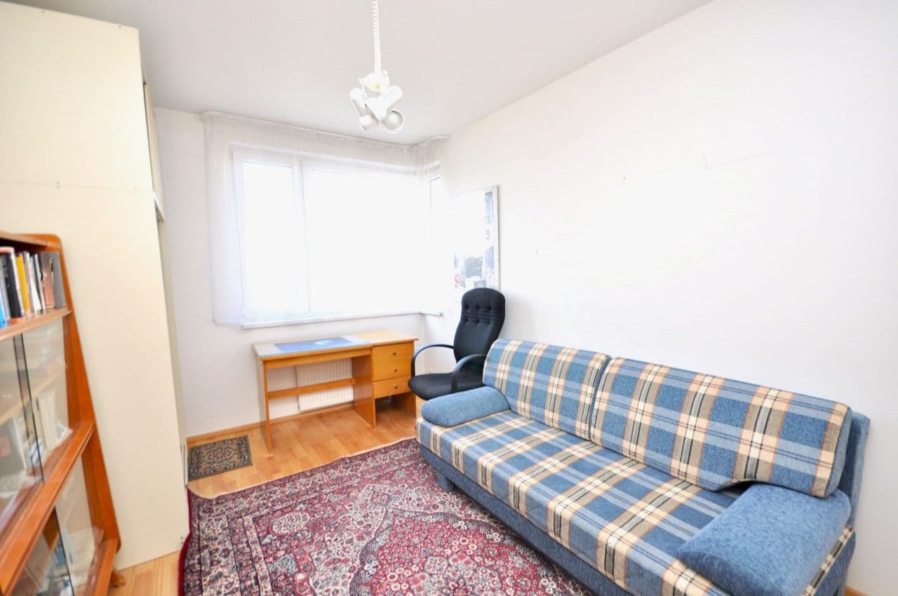 3 bedroom with open-plan kitchen flat to rent, 122 m², Nad Okrouhlíkem, Prague, Prague 3 bedroom with open-plan kitchen flat to rent, 122 m², Nad Okrouhlíkem, Prague, Prague