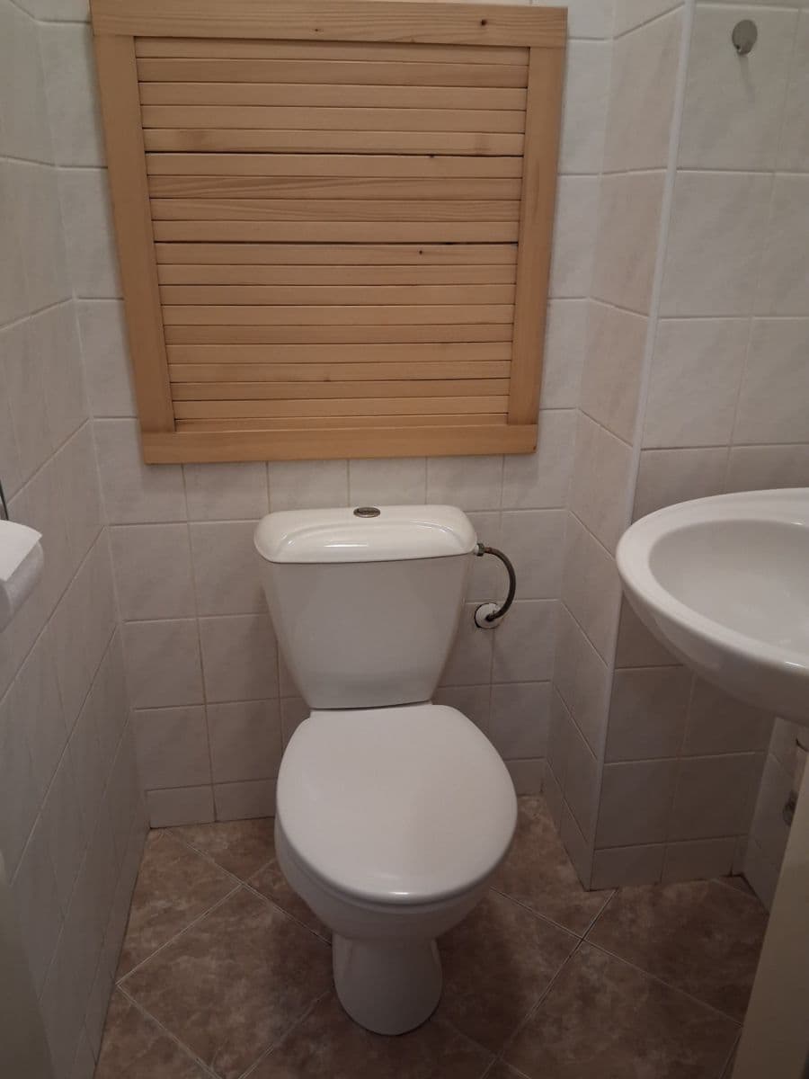 4 bedroom flat to rent, 86 m², Prvomájová, Prague, Prague 4 bedroom flat to rent, 86 m², Prvomájová, Prague, Prague