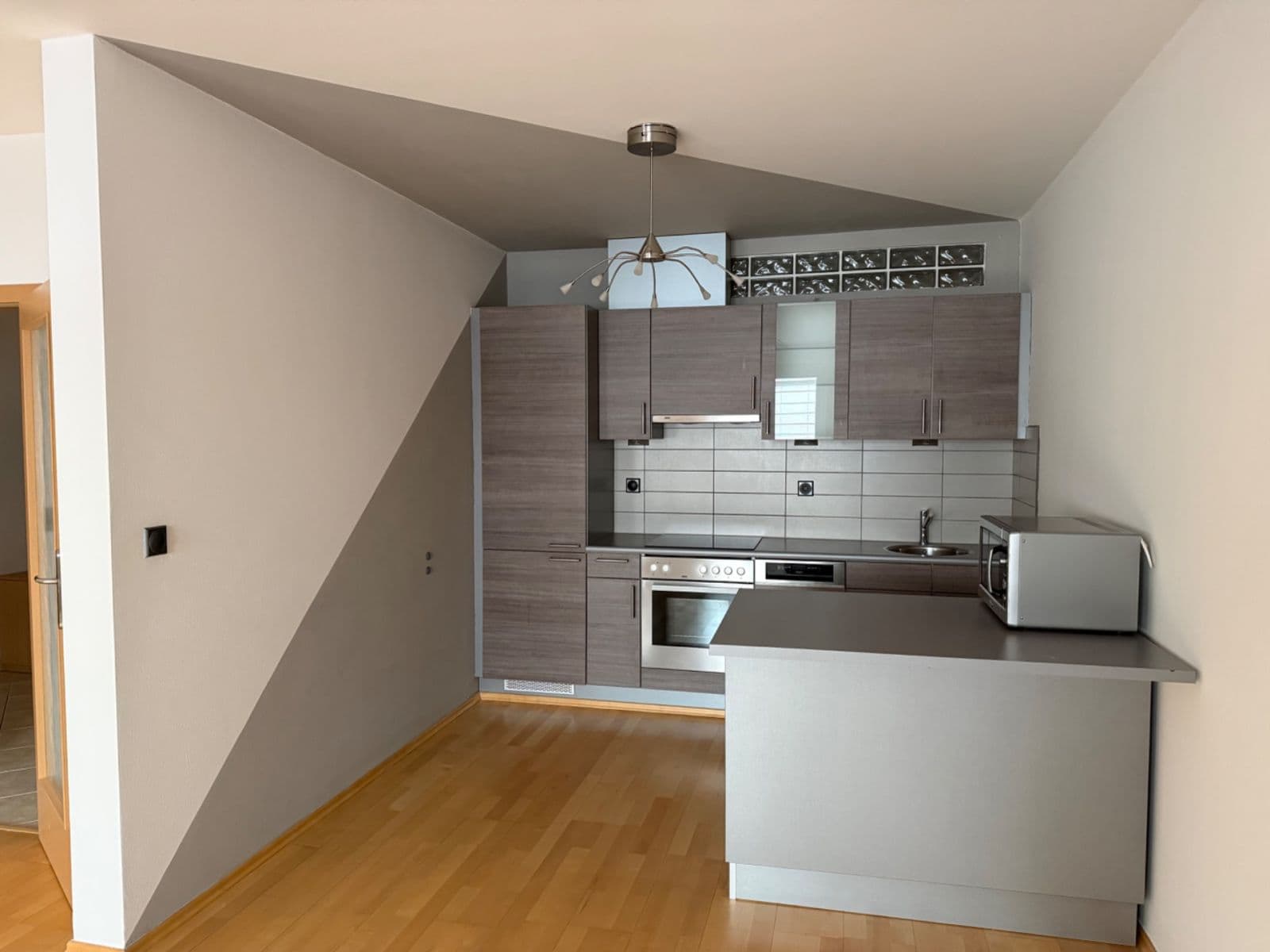 2 bedroom with open-plan kitchen flat for sale, 97 m², Plzenecká, Plzeň, Plzeňský Region 2 bedroom with open-plan kitchen flat for sale, 97 m², Plzenecká, Plzeň, Plzeňský Region
