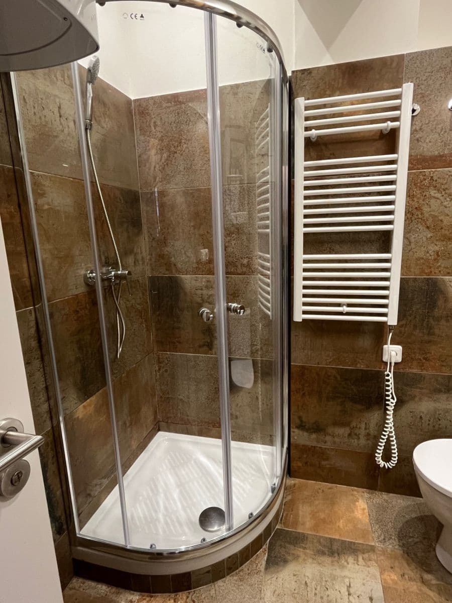 Studio flat to rent, 20 m², Wenzigova, Prague, Prague Studio flat to rent, 20 m², Wenzigova, Prague, Prague