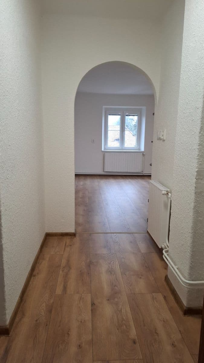 2 bedroom with open-plan kitchen flat to rent, 62 m², Wolkerova, Kopřivnice, Moravskoslezský Region 2 bedroom with open-plan kitchen flat to rent, 62 m², Wolkerova, Kopřivnice, Moravskoslezský Region