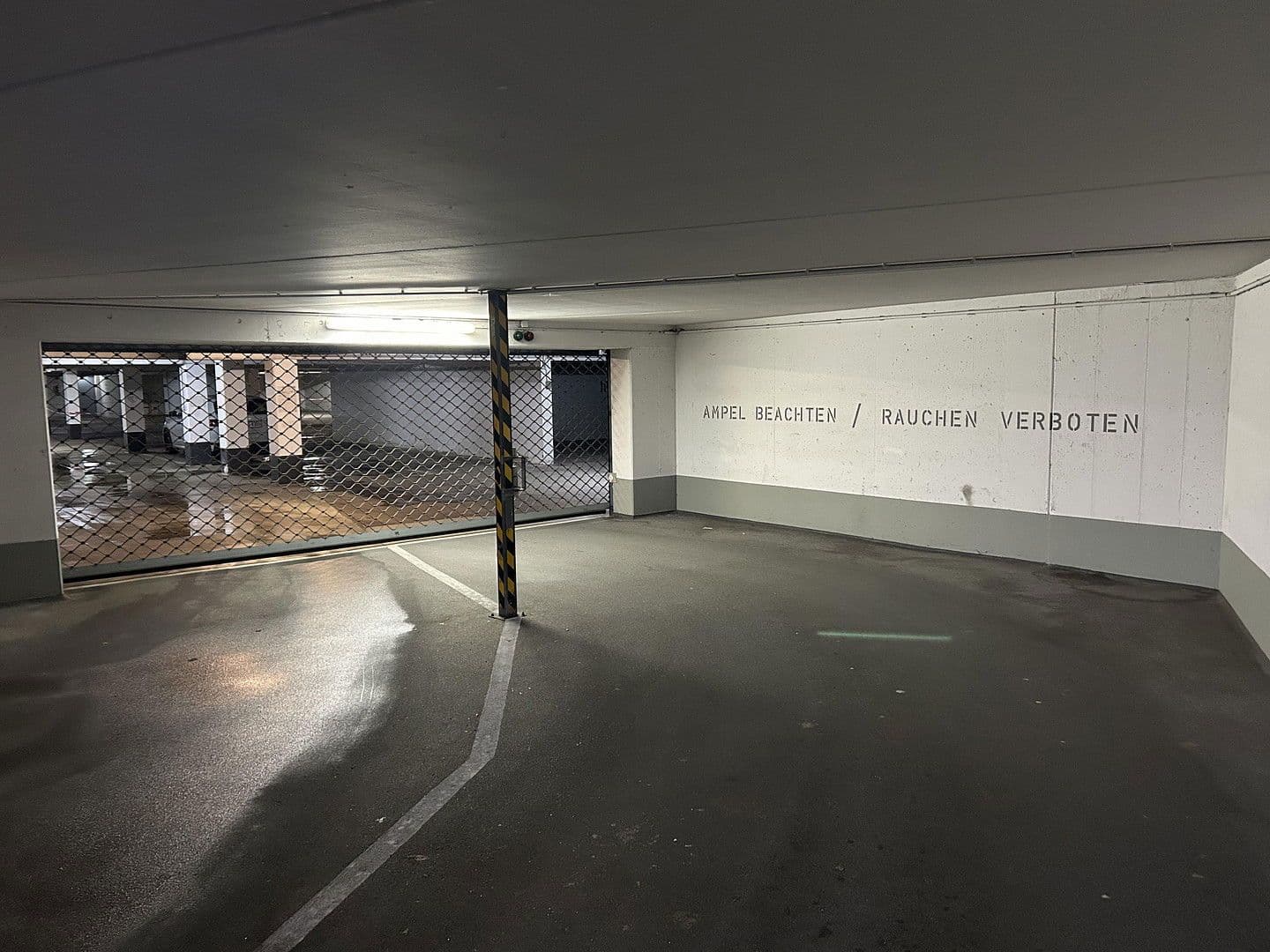 garage for sale, 0 m², Leipziger Str. 2b, Markranstädt, Saxony garage for sale, 0 m², Leipziger Str. 2b, Markranstädt, Saxony