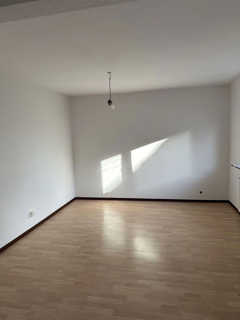 2 bedroom flat to rent, 70 m², Bahnhofstraße 66, Linden, Hesse 2 bedroom flat to rent, 70 m², Bahnhofstraße 66, Linden, Hesse