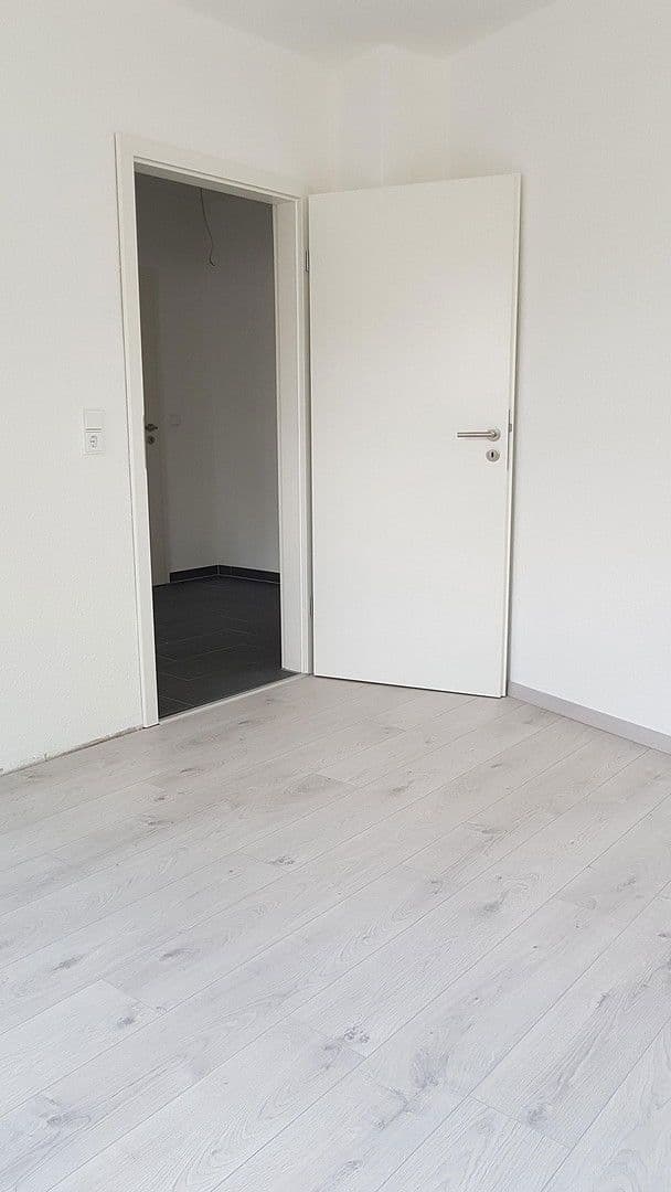 1 bedroom with open-plan kitchen flat to rent, 51 m², Frohnhauser Straße 137, Essen, North Rhine-Westphalia 1 bedroom with open-plan kitchen flat to rent, 51 m², Frohnhauser Straße 137, Essen, North Rhine-Westphalia