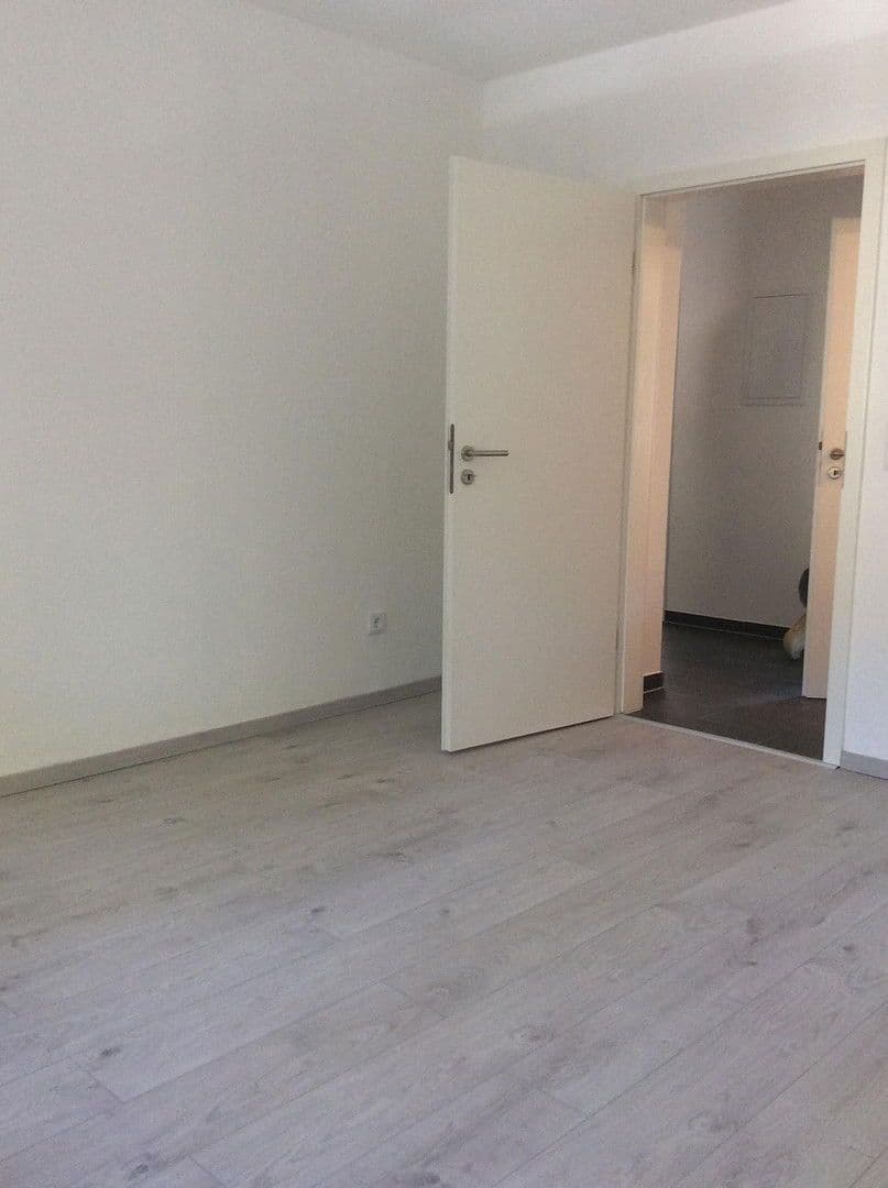 1 bedroom with open-plan kitchen flat to rent, 51 m², Frohnhauser Straße 137, Essen, North Rhine-Westphalia 1 bedroom with open-plan kitchen flat to rent, 51 m², Frohnhauser Straße 137, Essen, North Rhine-Westphalia